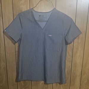 FIGS Gray Top and Jogger Scrub set